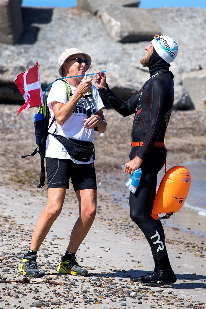 2594bf66-5533-4157-858a-184951e00fce